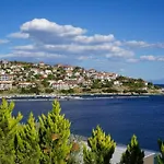The Yellow Apartment Agios Nikolaos (Chalkidiki)