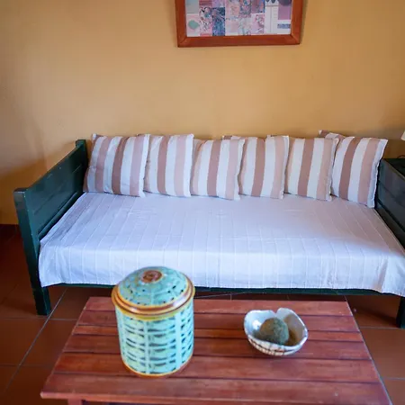 The Yellow Apartment Agios Nikolaos (Chalkidiki)