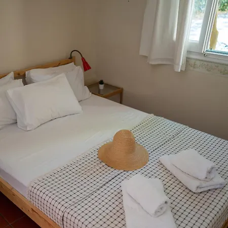 The Yellow Apartment Agios Nikolaos (Chalkidiki)