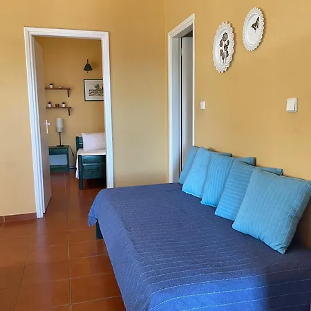 The Yellow Apartment Agios Nikolaos (Chalkidiki)