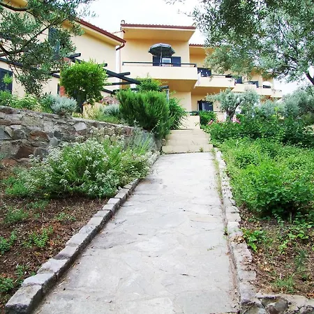Apartment The Yellow Agios Nikolaos (Chalkidiki)